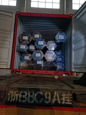 kopen Gepersonaliseerde lengte aangepaste stropdas, roestvrij staal stropdasbalken OEM / ODM beschikbaar online manufacture