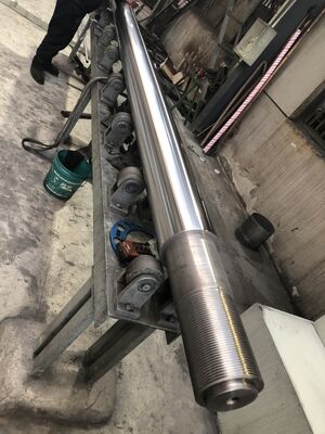 kopen Premium aangepaste zuigerstaven (CK45 staal) met 0.02-0.03 mm chroomlaag online vervaardiging