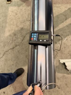 Kopen CK45 Inductie geharde chroomkolvenstang met HRC 55-63 hardheid en Ra 0,2-0,4 oppervlakte ruwheid voor hydraulische cilinders online vervaardiging